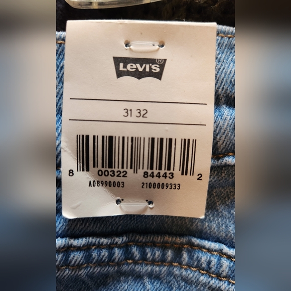 Levi's 70s Flare Jeans - Picture 4 of 5